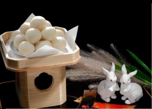 Trung thu trong văn hóa Nhật Bản là bánh Tsukimi Dango và hình ảnh chú Thỏ là chủ đạo